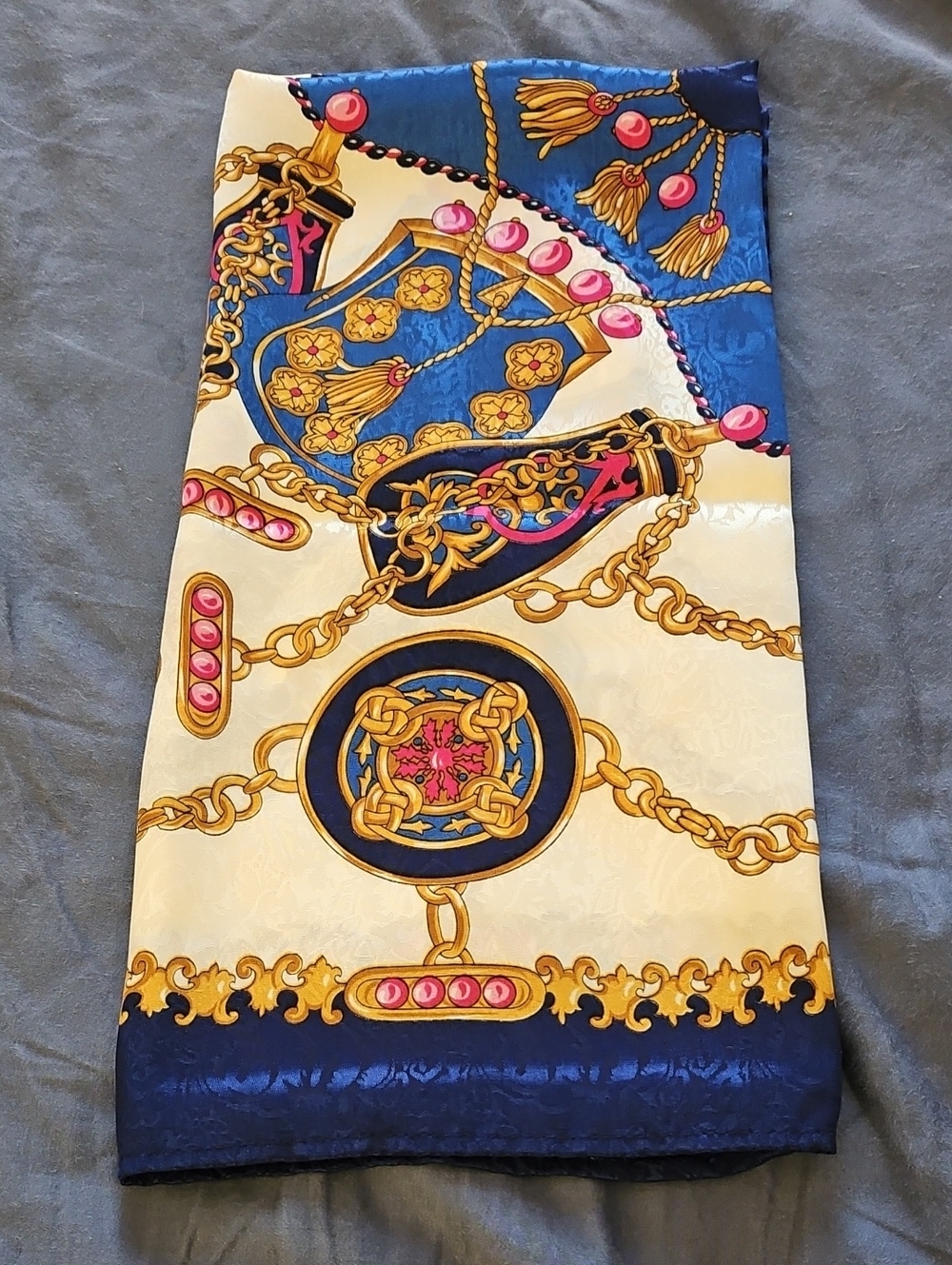 Classic Gold-Chain Pattern Blue & Cream Womens Scarf